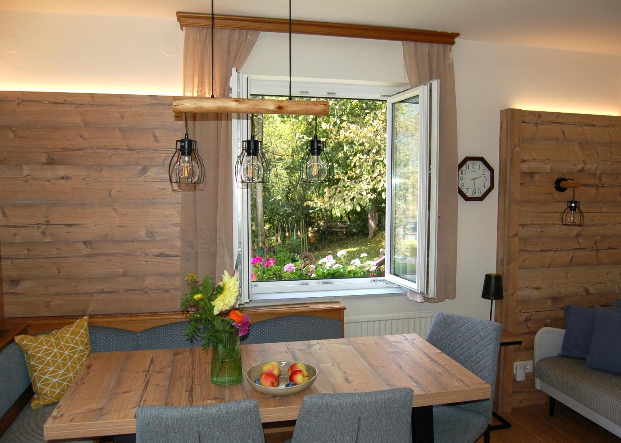 Ferienhaus Lechner Fuer Max 10 Personen - Wald Und Naturgarten Abtenau Exterior foto